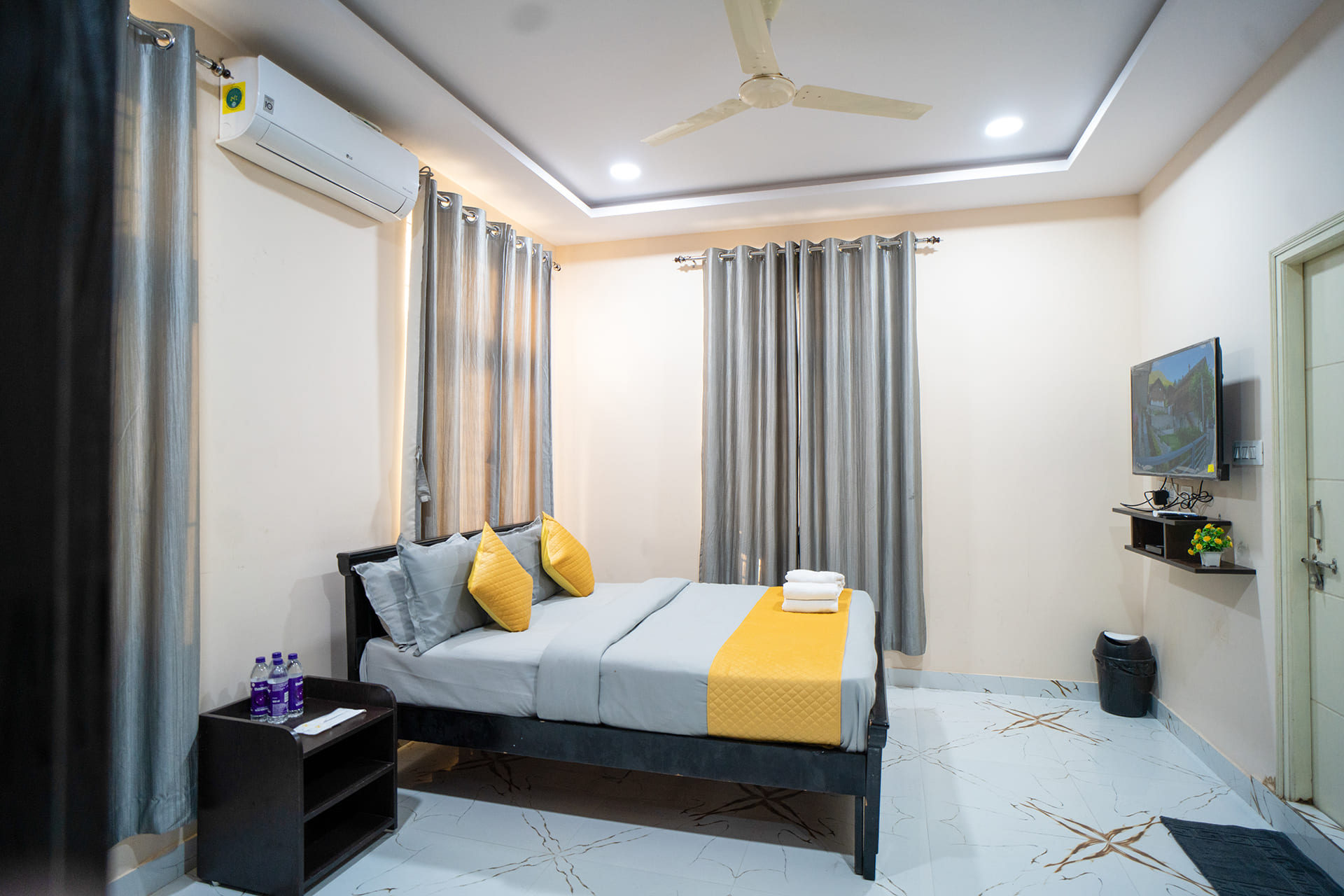 Your Home Away from Home- Unveiling the Advantages of Yellow Bells Serviced Apartments for EXPATS